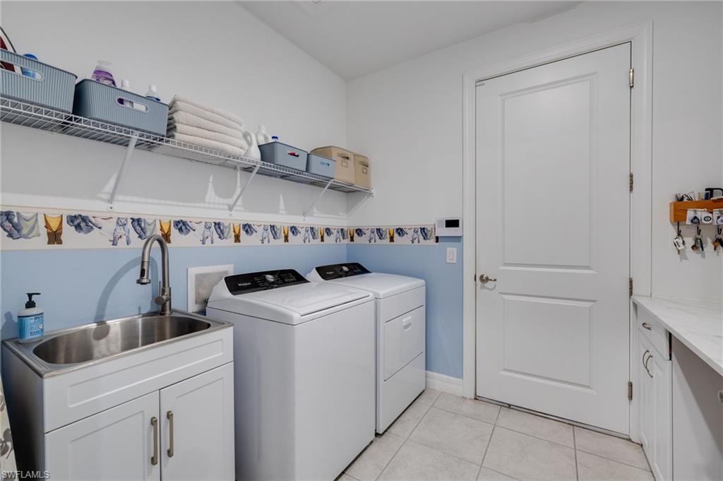 LAKE BABCOCK - Residential