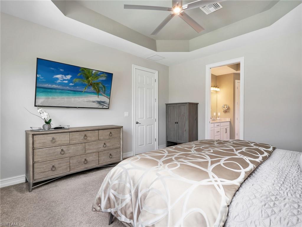 HALFMOON POINT - Residential