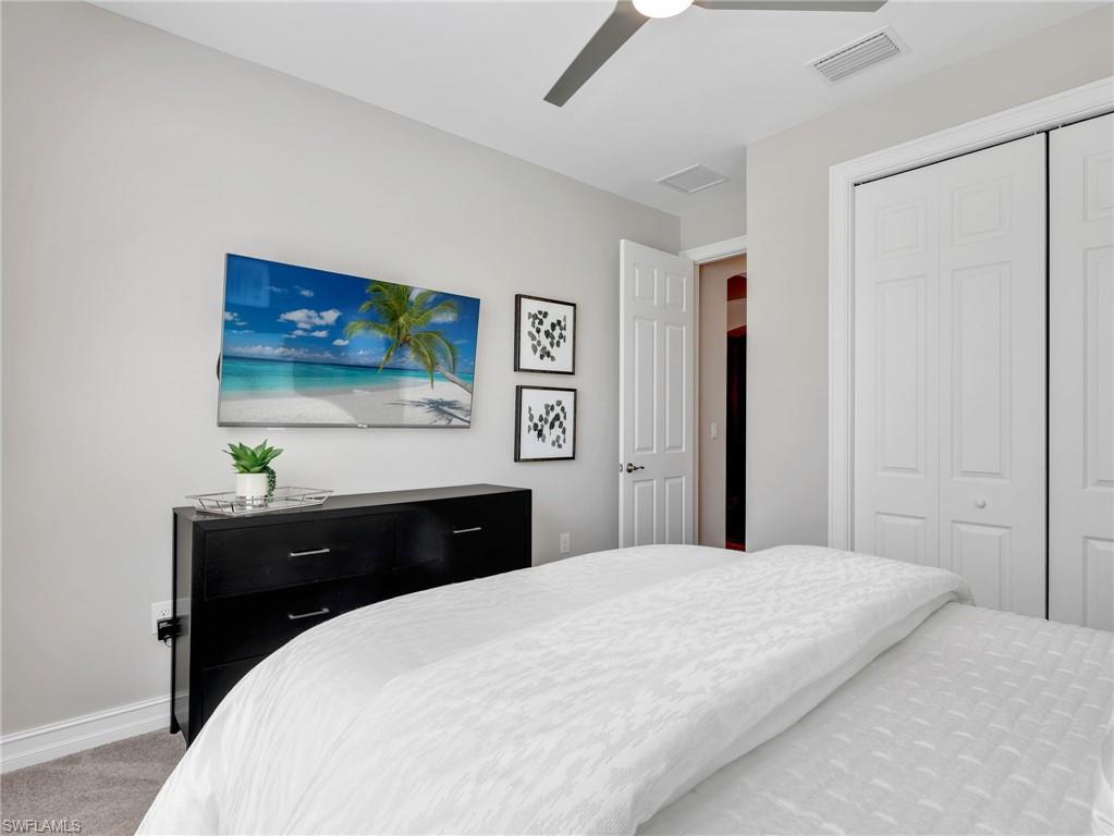 HALFMOON POINT - Residential