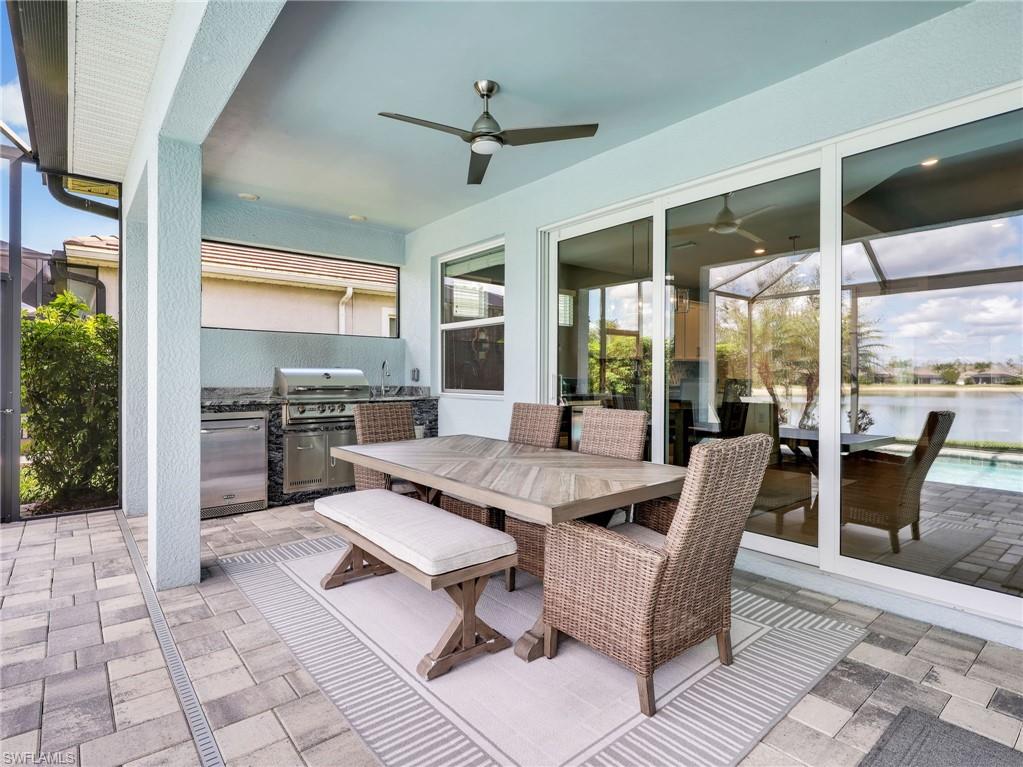 HALFMOON POINT - Residential