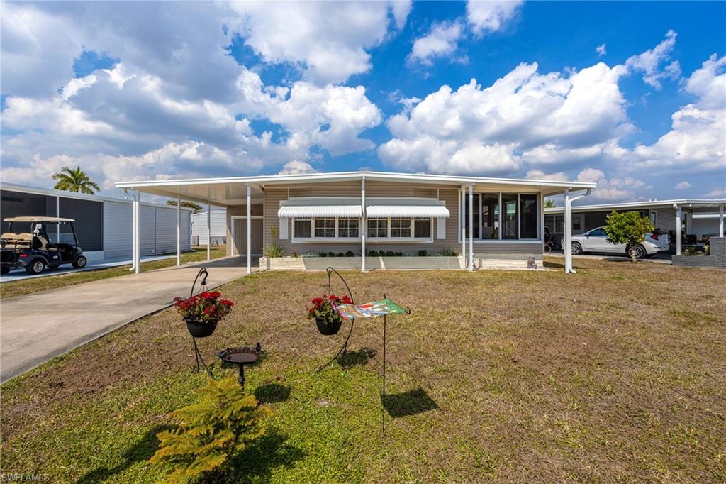 SIX LAKES COUNTRY CLUB - Residential