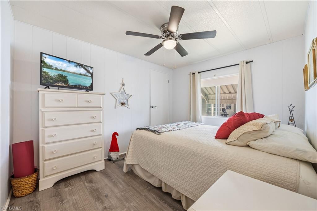 SIX LAKES COUNTRY CLUB - Residential