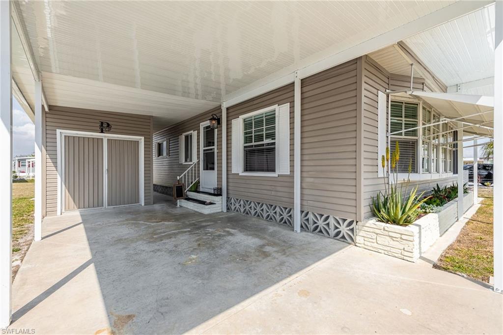 SIX LAKES COUNTRY CLUB - Residential