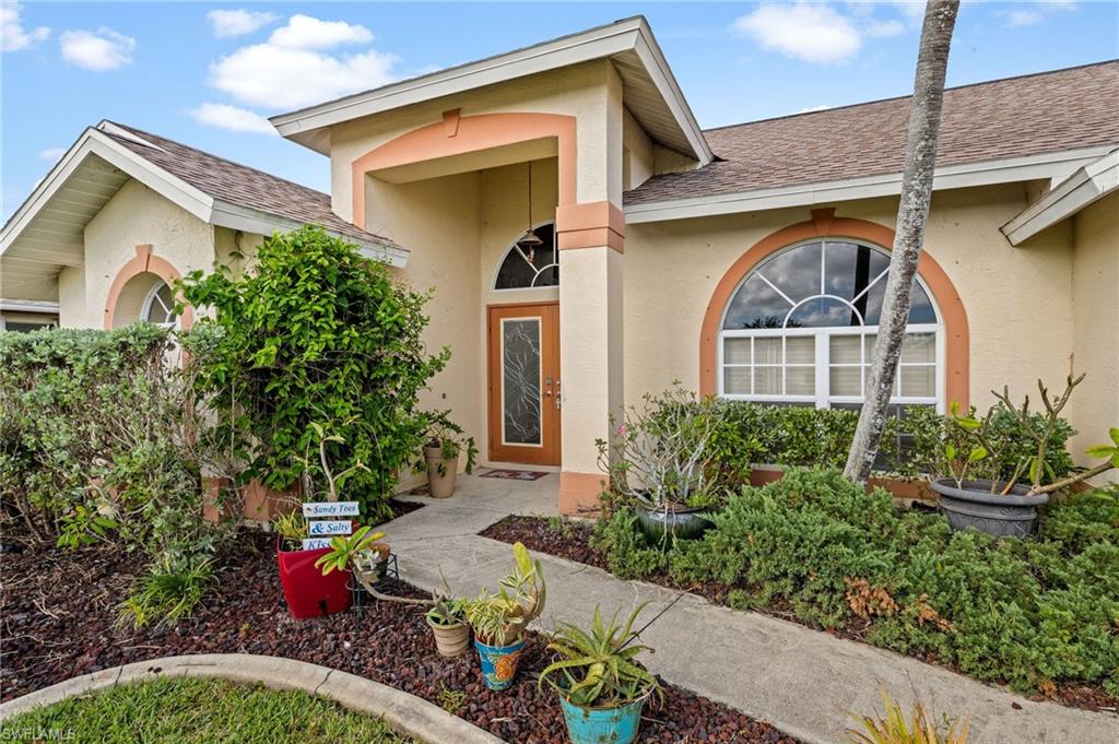 CAPE CORAL - Residential