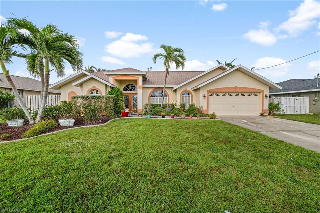 CAPE CORAL - Residential