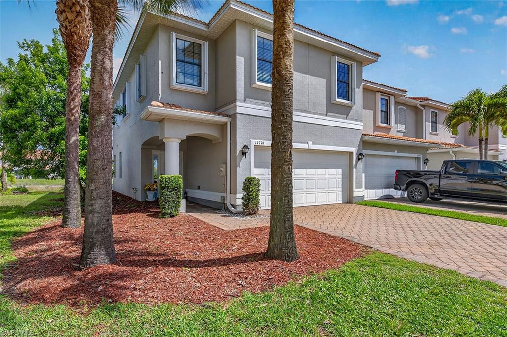 SUMMIT PLACE - Residential