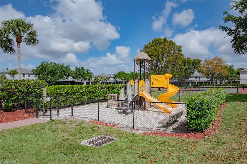 SUMMIT PLACE - Residential