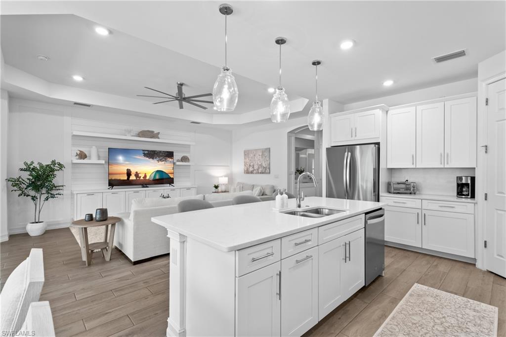 SEASONS AT BONITA - Residential