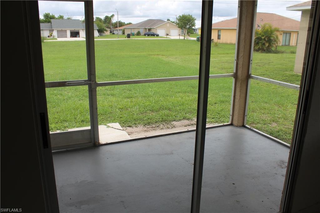 CAPE CORAL - Residential