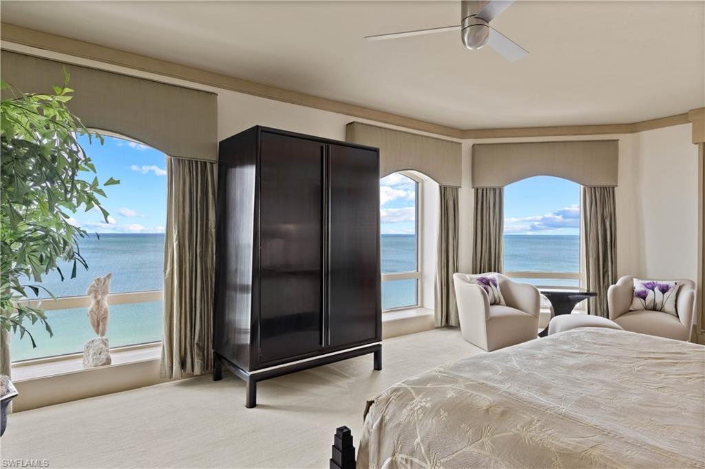 WINDSOR AT BAY COLONY - Residential