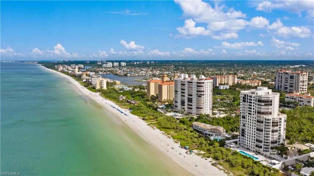 WINDSOR AT BAY COLONY - Residential