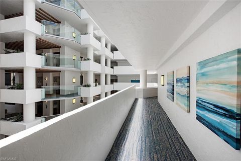 4051 Gulf Shore BLVD N 300 NAPLES FL 34103