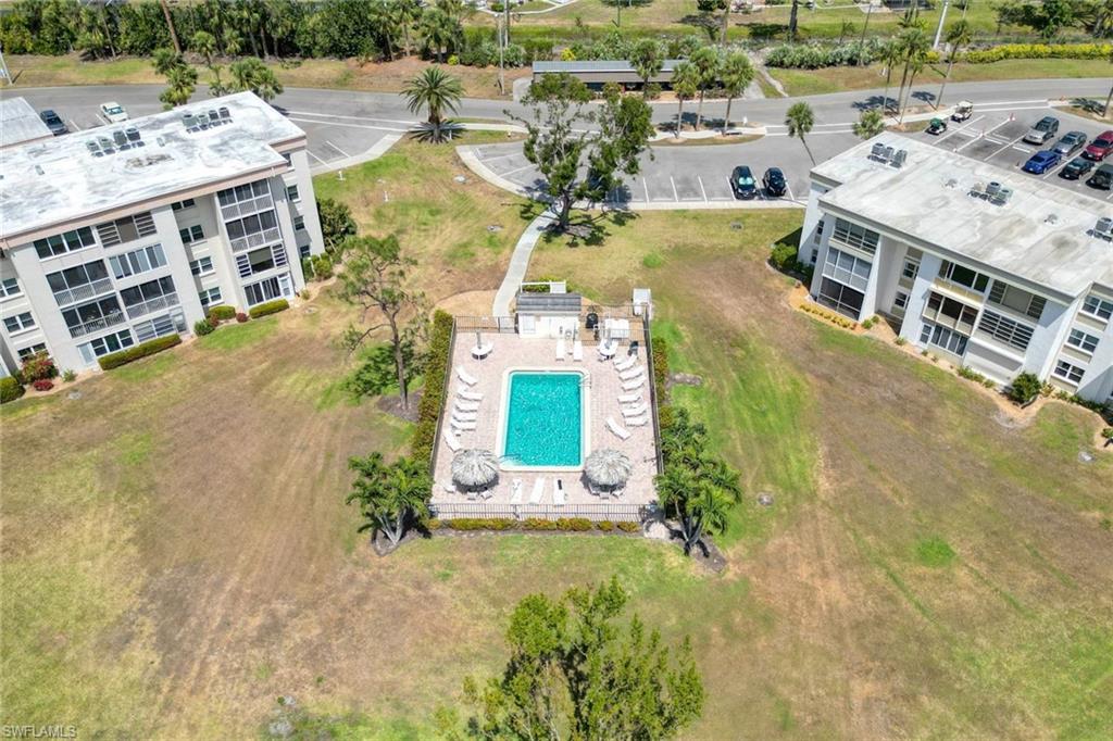 SEVEN LAKES - Residential