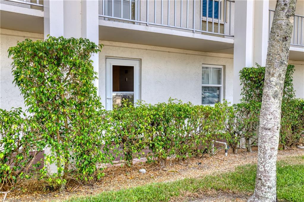 SEVEN LAKES - Residential