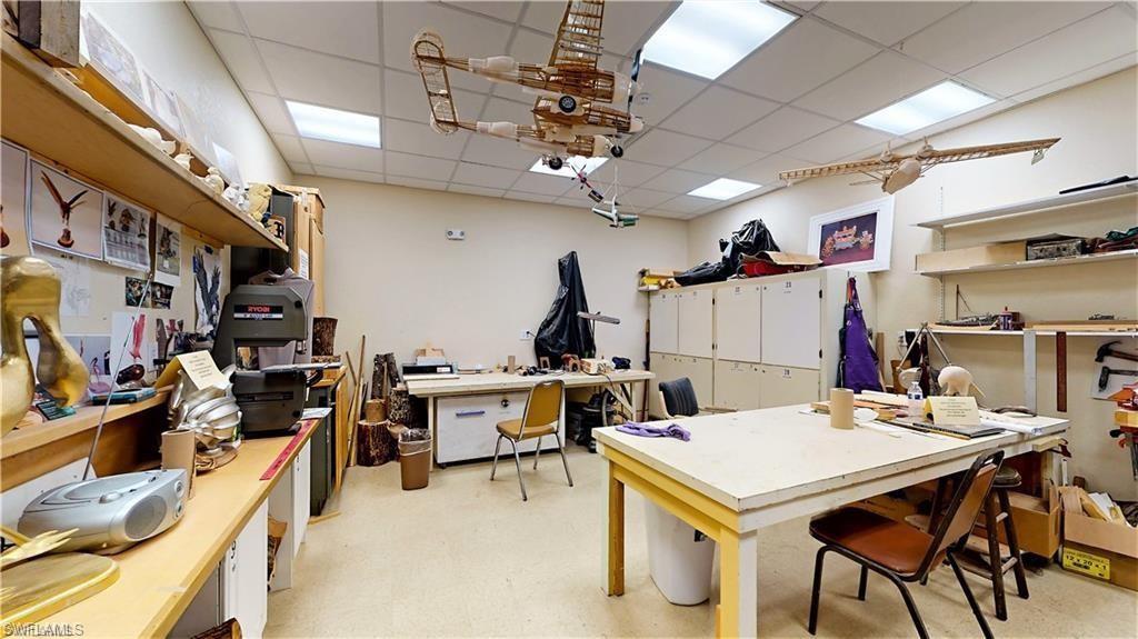 SEVEN LAKES - Residential