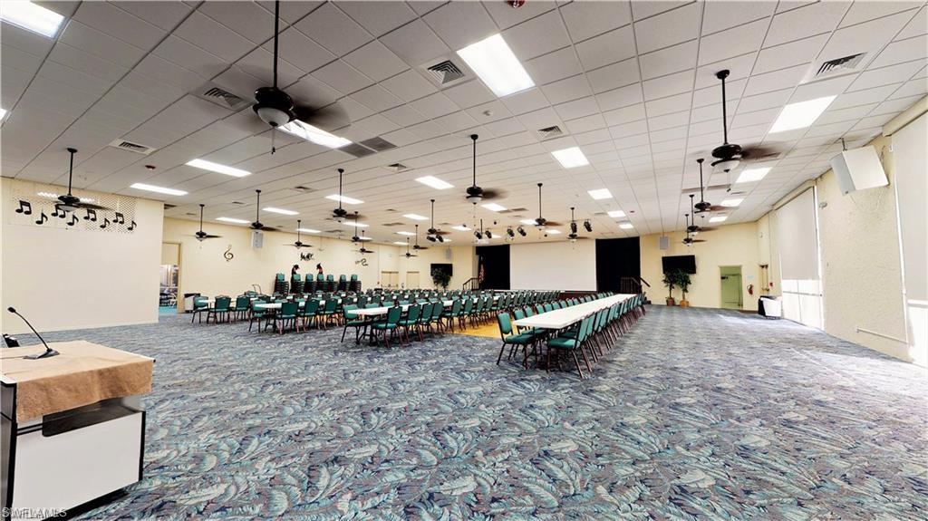 SEVEN LAKES - Residential