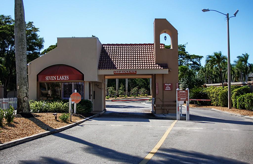 SEVEN LAKES - Residential