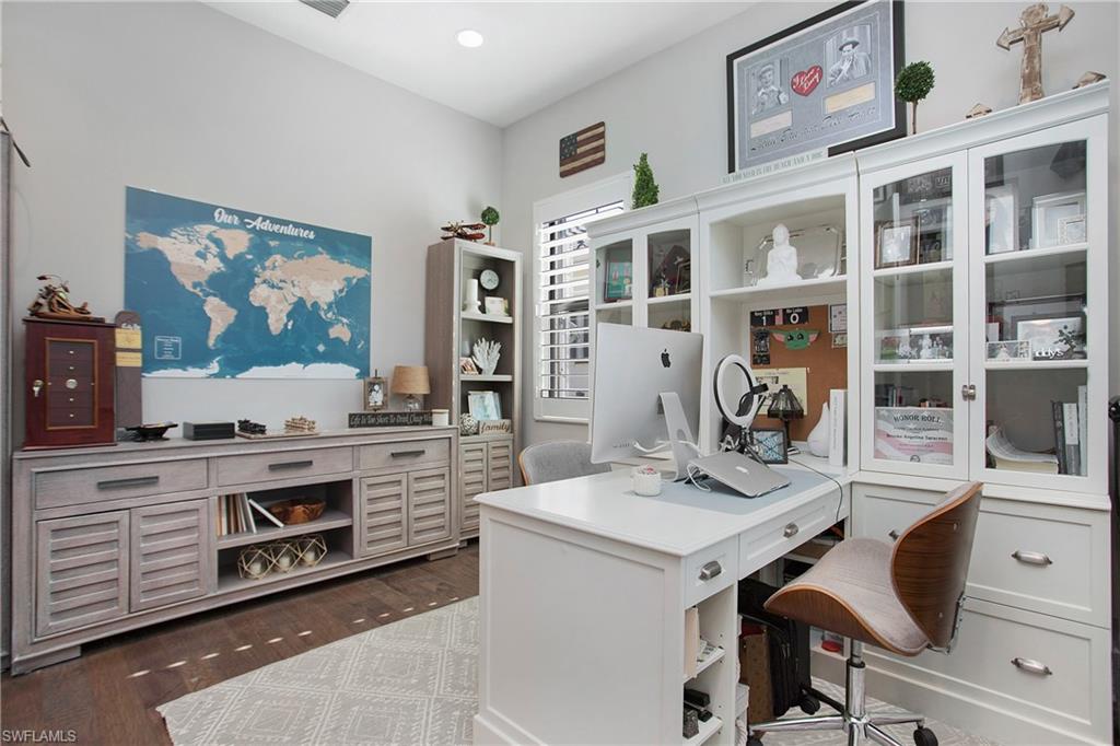 STONECREEK - Residential