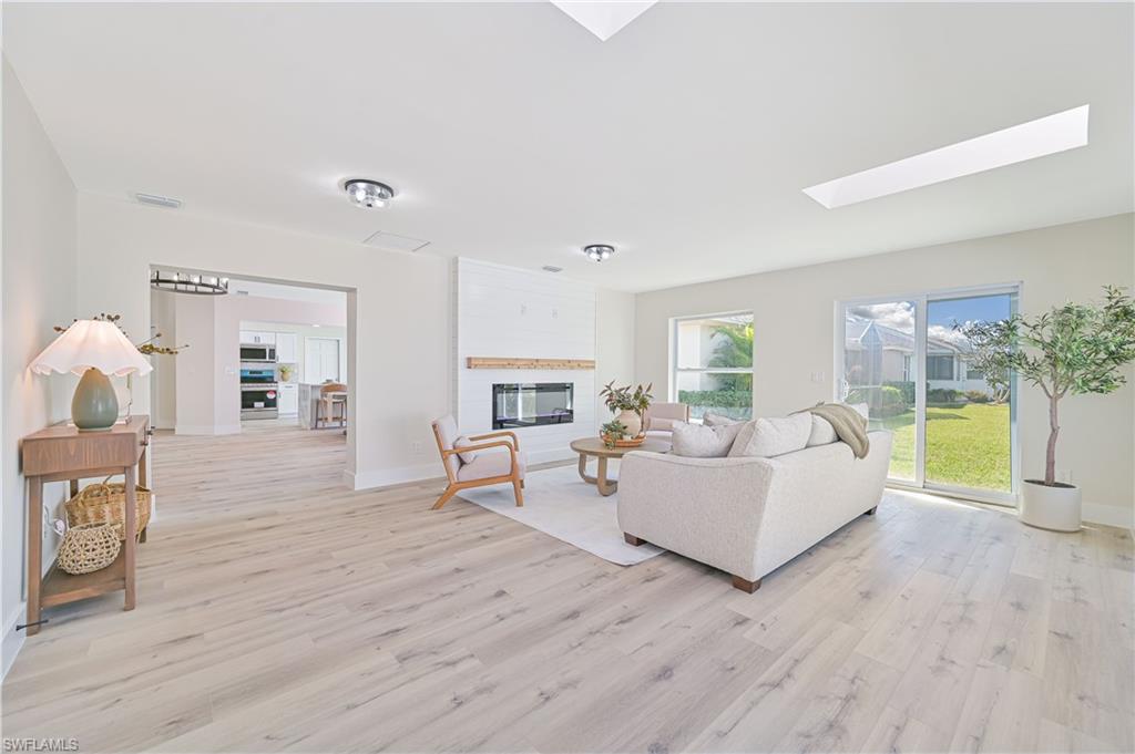 VILLAGES AT COUNTRY CREEK - Residential