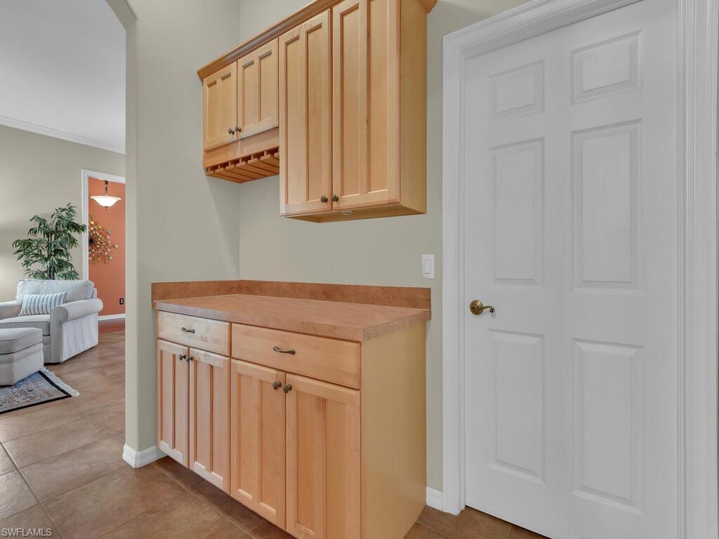 CYPRESS LINKS - Residential