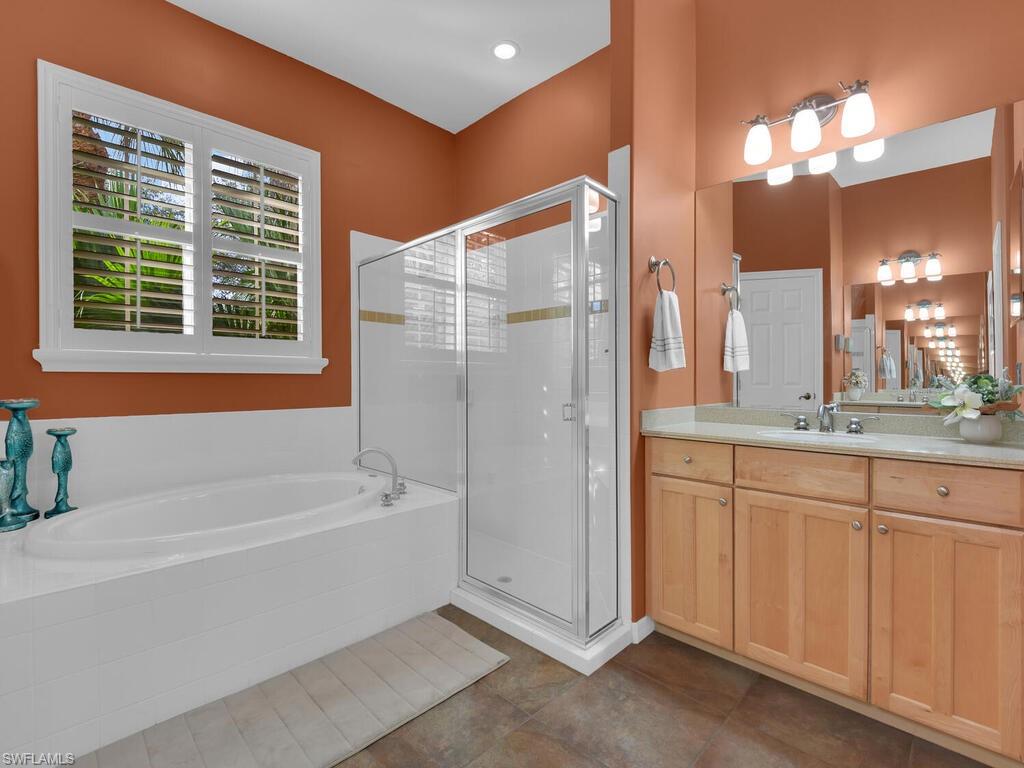 CYPRESS LINKS - Residential