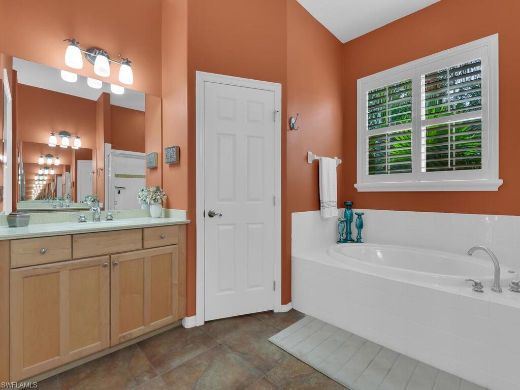 CYPRESS LINKS - Residential