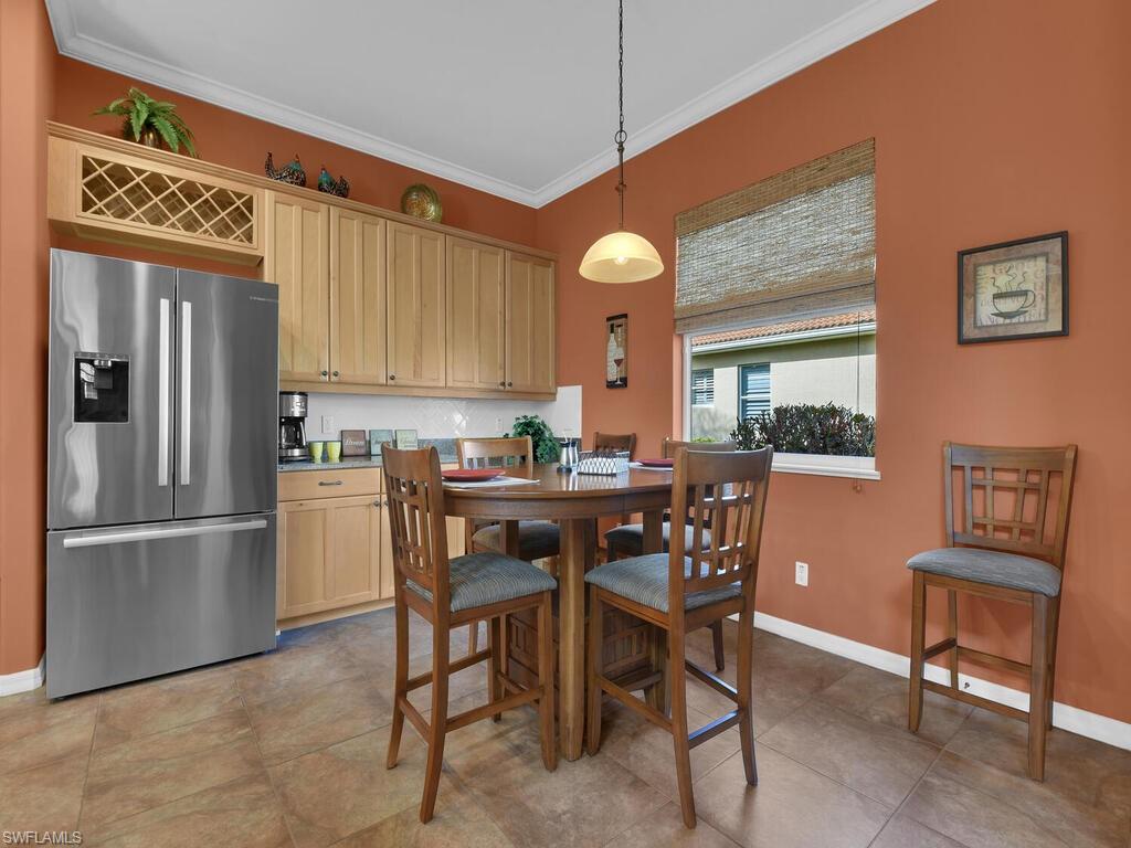 CYPRESS LINKS - Residential