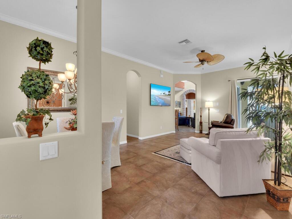 CYPRESS LINKS - Residential