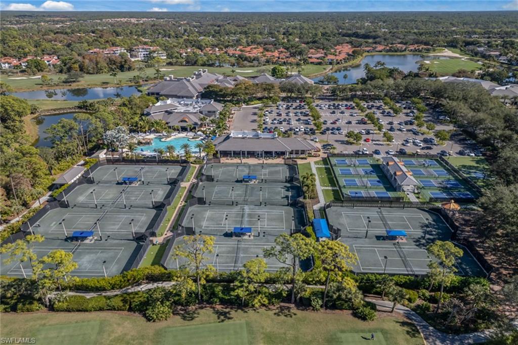 TRADITIONS - Residential