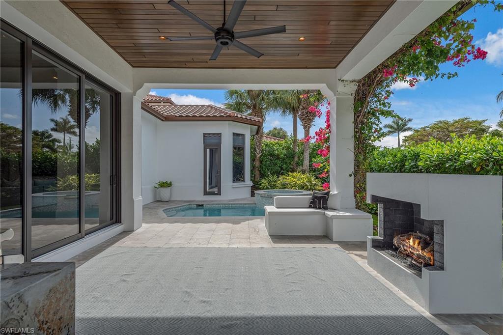 TRADITIONS - Residential