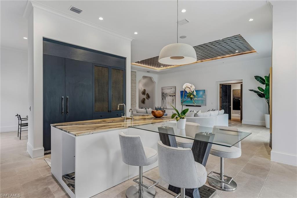 TRADITIONS - Residential