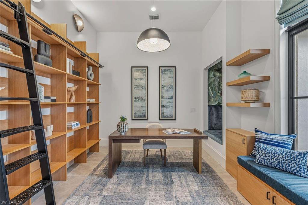 TRADITIONS - Residential