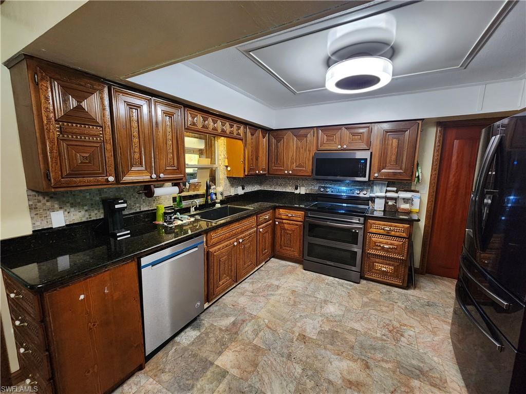 PORT EDISON - Residential