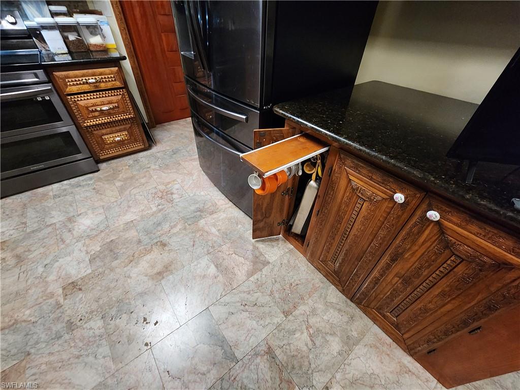 PORT EDISON - Residential