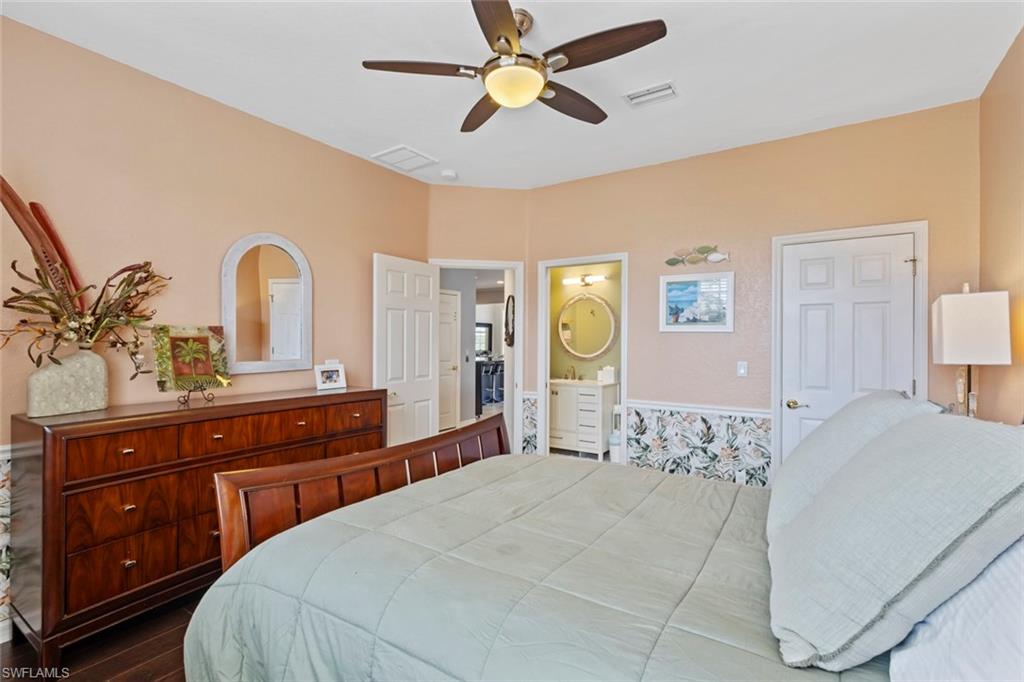 OLD PELICAN BAY - Residential