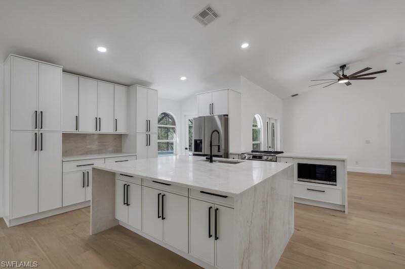 GOLDEN GATE ESTATES - Residential