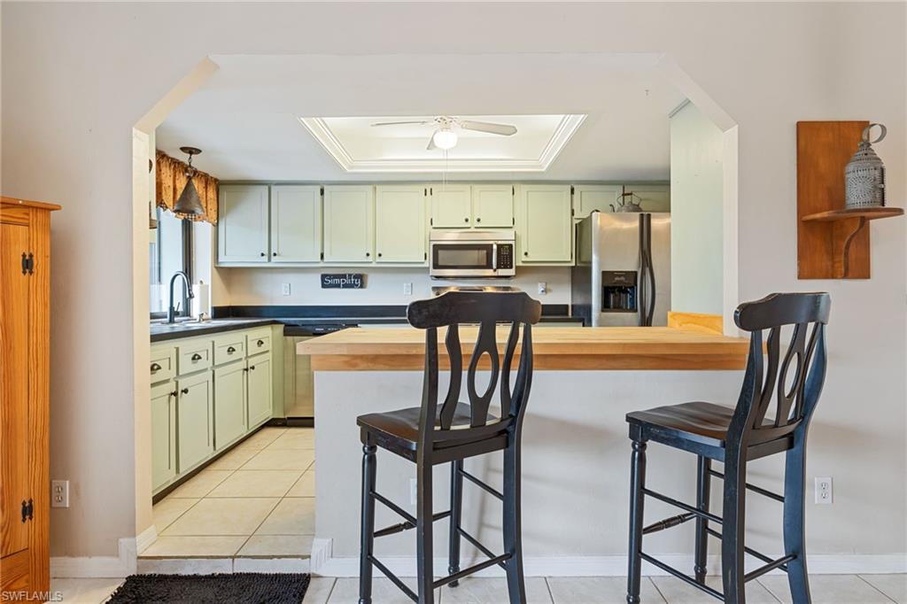 RIVERBEND - Residential