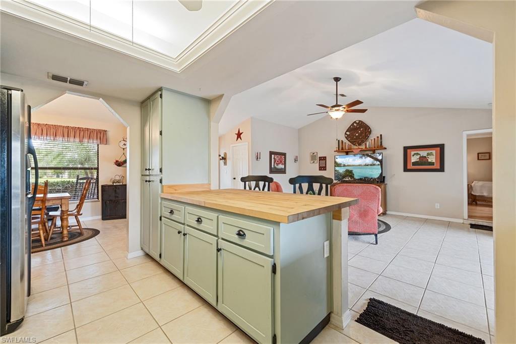 RIVERBEND - Residential