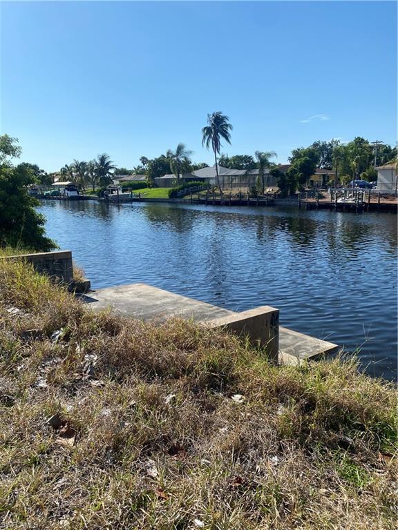 CAPE CORAL - Commercial Sale