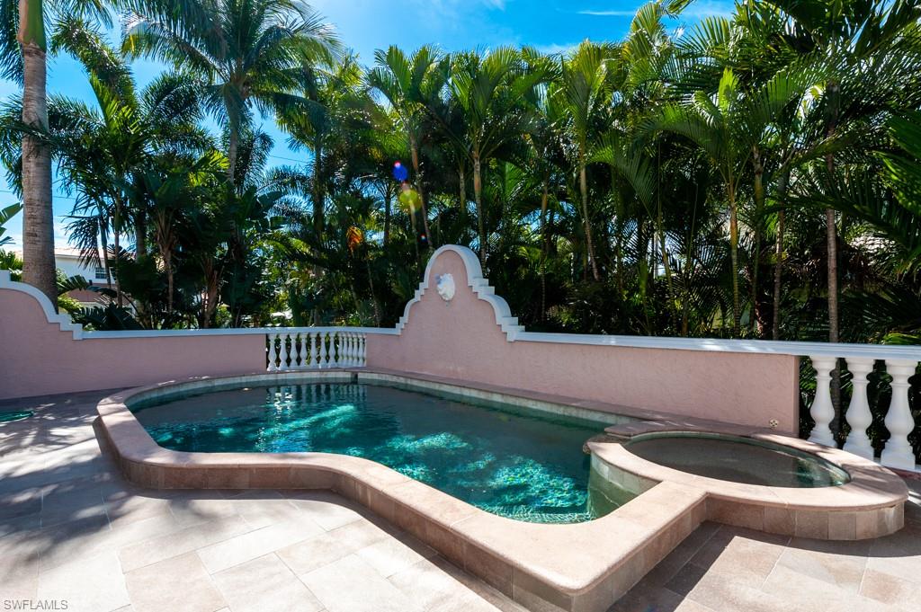 SANIBEL ESTATES - Residential