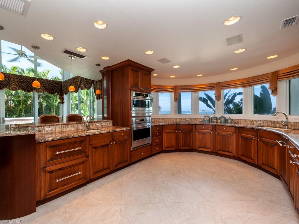 SANIBEL ESTATES - Residential