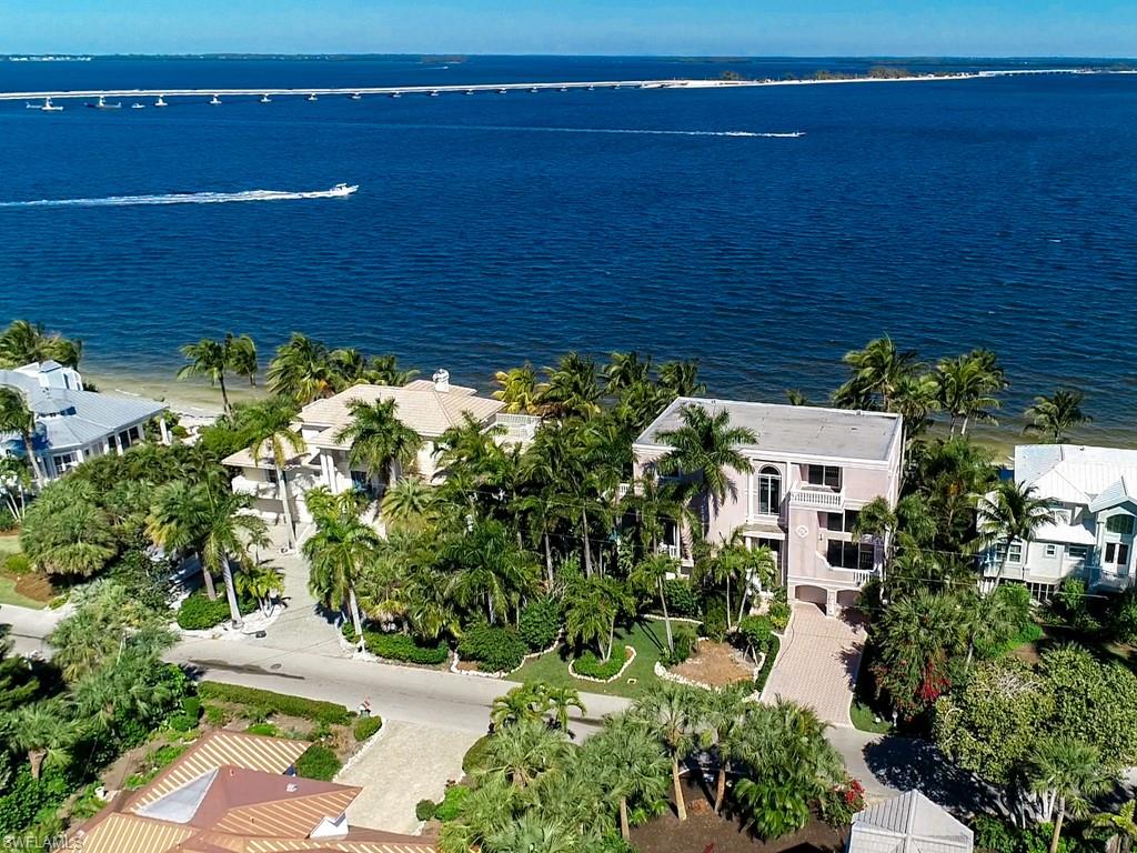 SANIBEL ESTATES - Residential