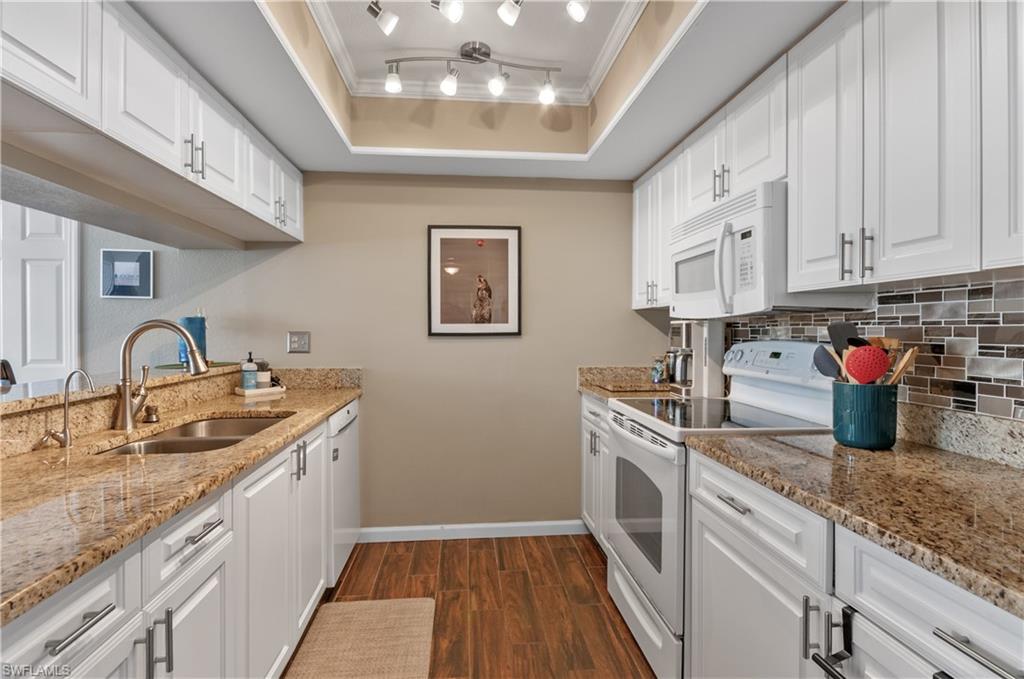 WELLINGTON AT BRECKENRIDGE - Residential