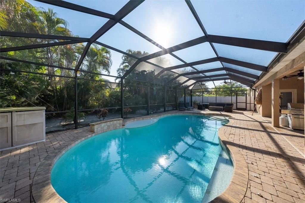 PEBBLEBROOKE LAKES - Residential