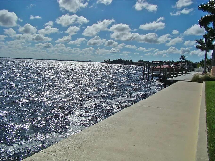 CORNWALLIS - Residential Lease