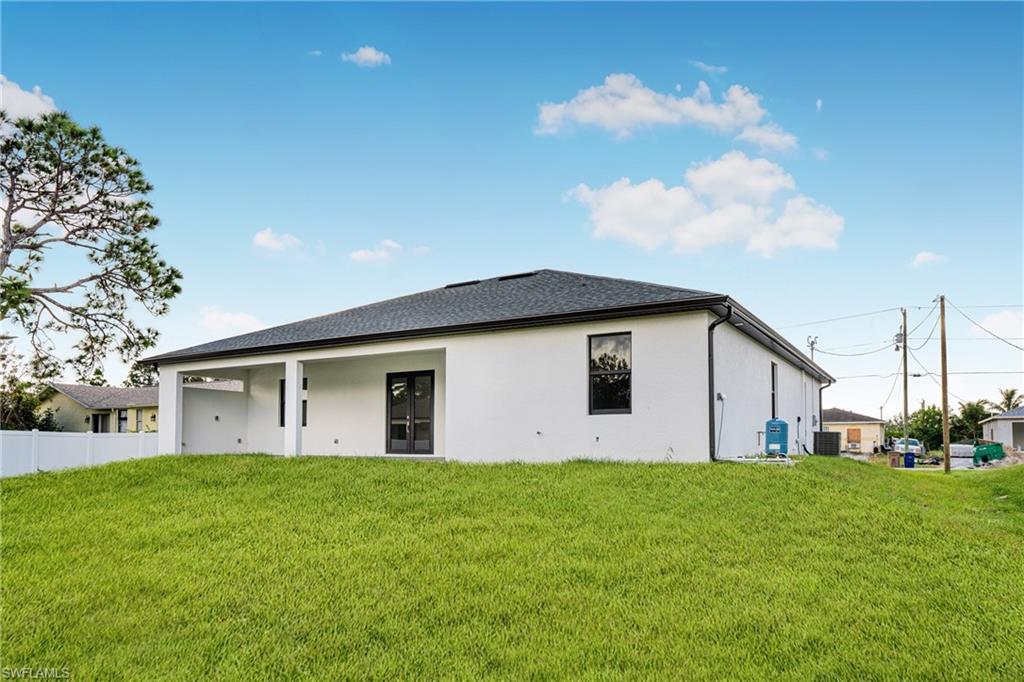 LEHIGH ACRES - Residential