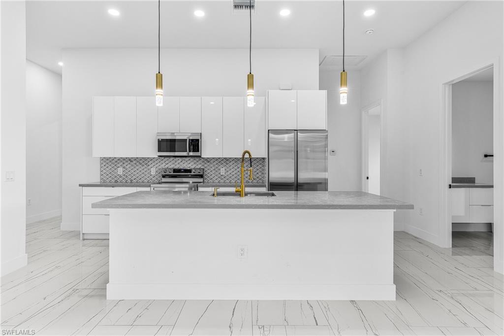 LEHIGH ACRES - Residential