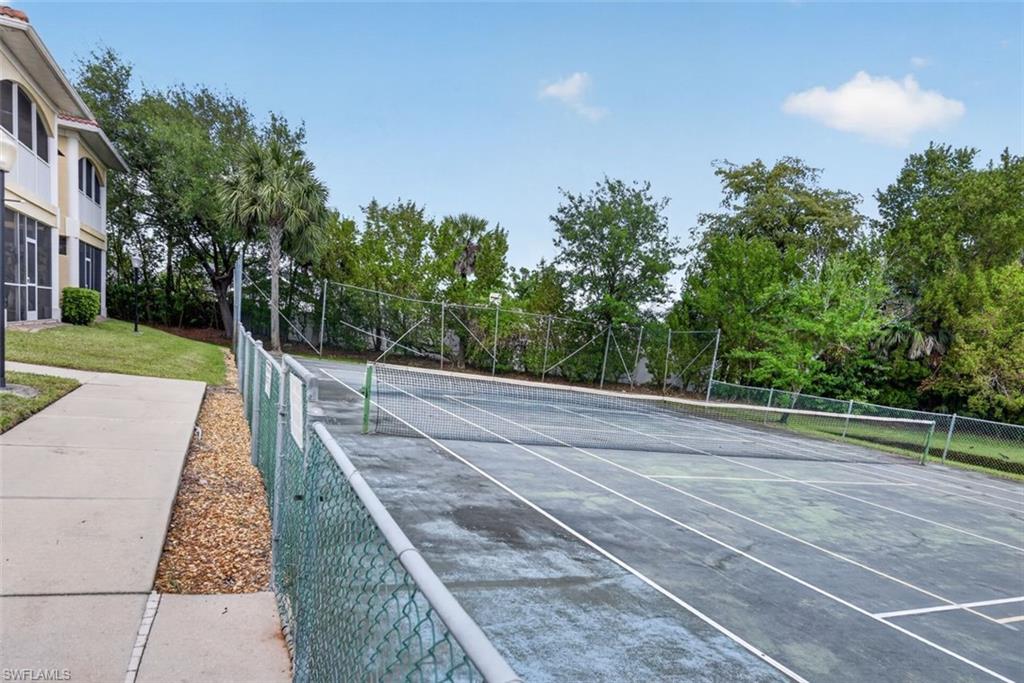 MAPLE GARDENS - Residential