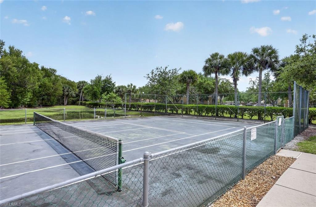 MAPLE GARDENS - Residential