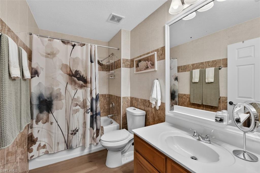 MAPLE GARDENS - Residential